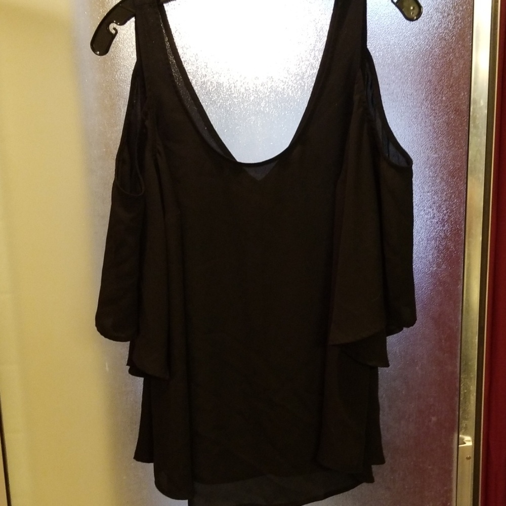 Torrid black cold shoulder shirt